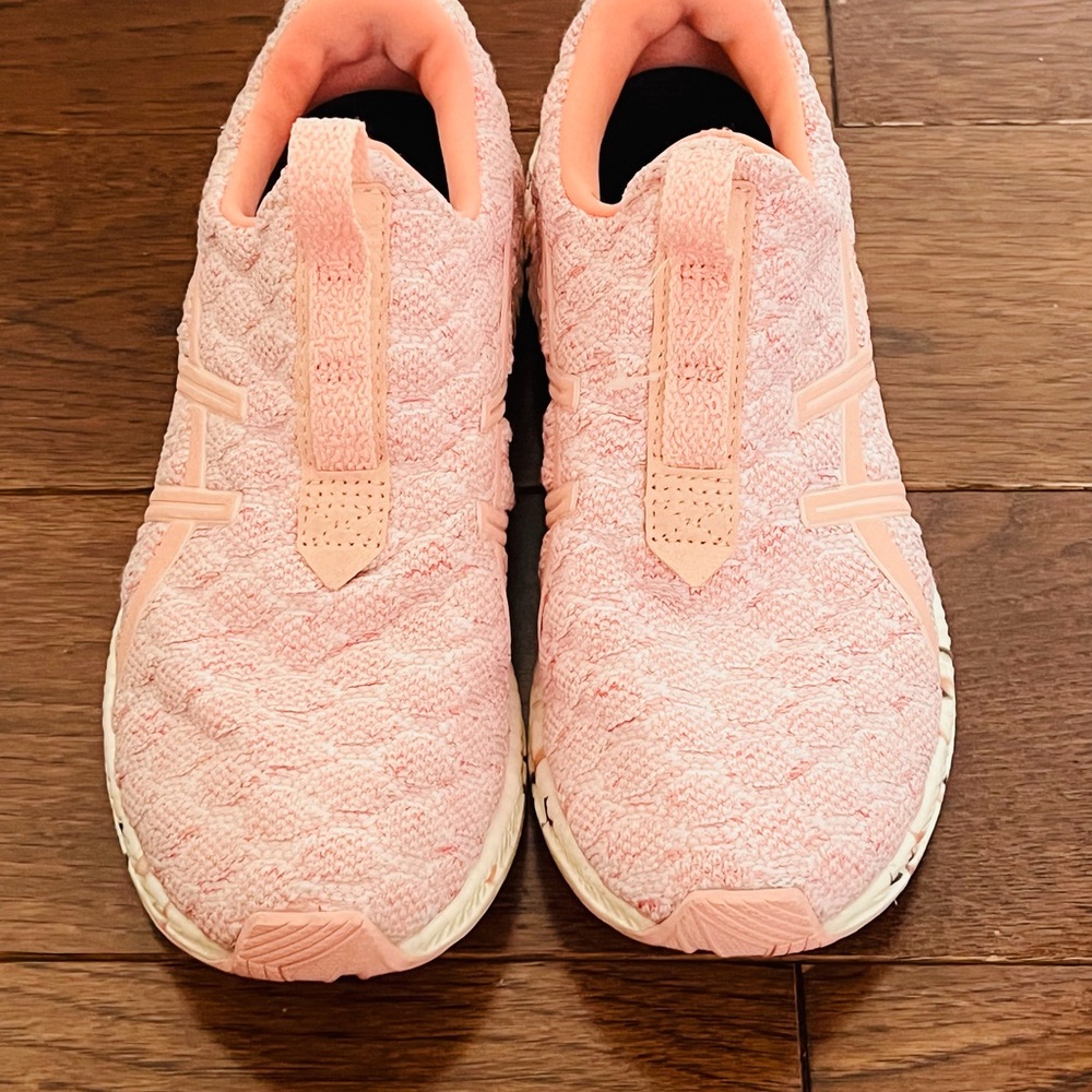 Asics White and Pink Sneakers Seamless Slip-On Design